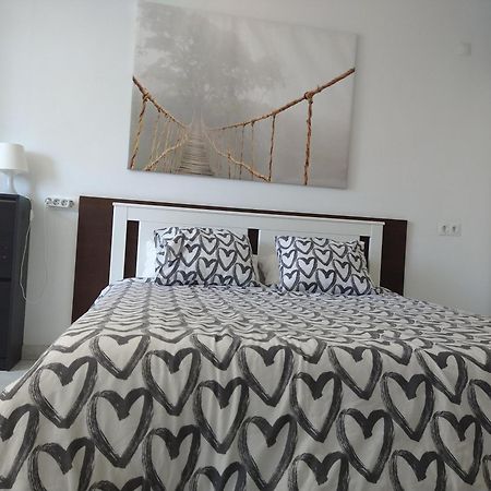 Amplio estudio,vista mar y montaña, a pasos del centro Torremolinos Exterior foto